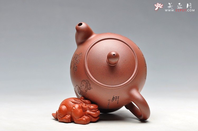 紫砂壶图片：亭亭玉立 娇俏灵动 谭华斌新作  忆江南 - 美壶网