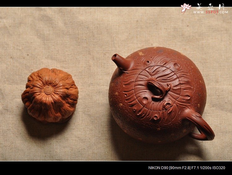 紫砂壶图片：蔡岩峰壬辰年最新原创力作 全手桩语  - 美壶网