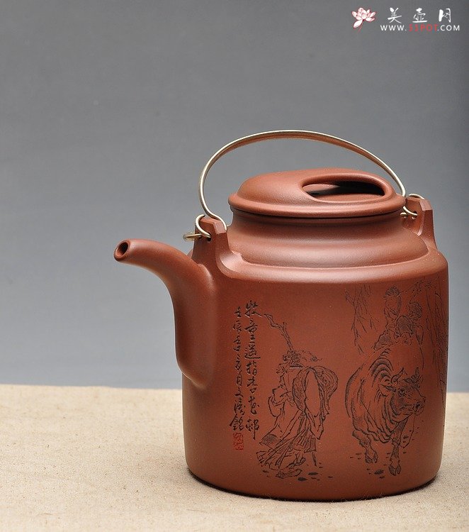 紫砂壶图片：耐品 神骏逸品 全手工洋桶 - 美壶网