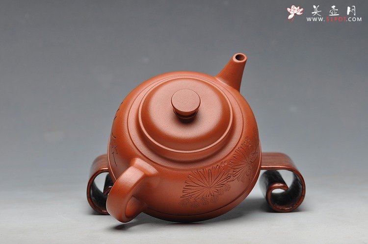 紫砂壶图片：谭泉海装饰 剑流半月 - 美壶网