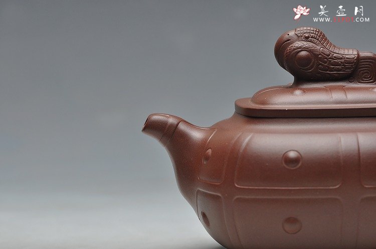 紫砂壶图片：经典代表作 盔甲 - 美壶网