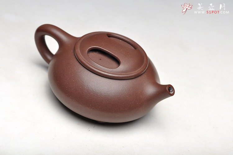 紫砂壶图片：可爱好玩的实用小品 小牛盖 - 美壶网