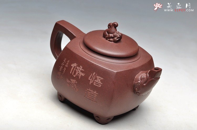 紫砂壶图片：闲然别致 生动可爱 鱼龙壶 - 美壶网