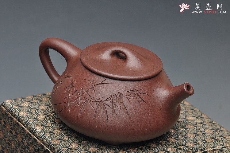 紫砂壶图片：墨生装饰 全手中石瓢 许国卫代表器形 - 美壶网