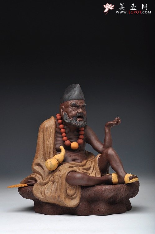 紫砂壶图片：拯危济困 救死扶弱 彰善惩恶 活佛济公 - 美壶网