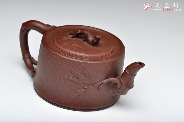 紫砂壶图片：方圆堂实力派 许嘉年 全手一段竹 - 美壶网