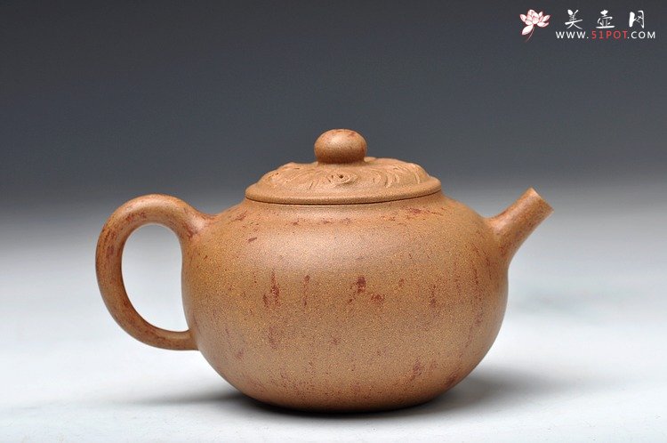 紫砂壶图片：砂美 型美  全手贡珠 蔡岩峰新作 炮管一捺底 - 美壶网