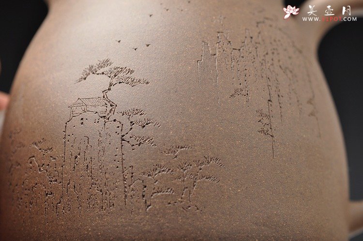 紫砂壶图片：范磊经典作品 青段全手禅韵 挺拔秀气 古朴 山水风韵 - 美壶网