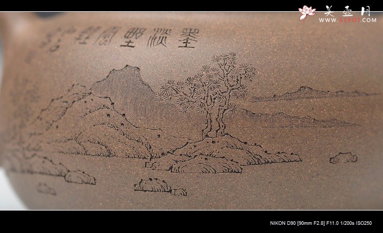 紫砂壶图片：国助和石装饰王翔风格 通景山水 玉成窑风格 全手归隐 - 美壶网