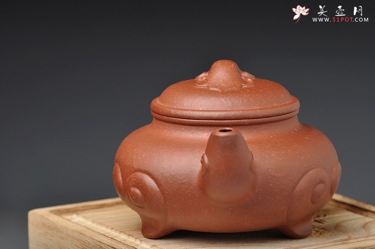 紫砂壶图片：国家级研究员级工艺大师-蒋彦经典原创作品 瑞年如意 - 美壶网