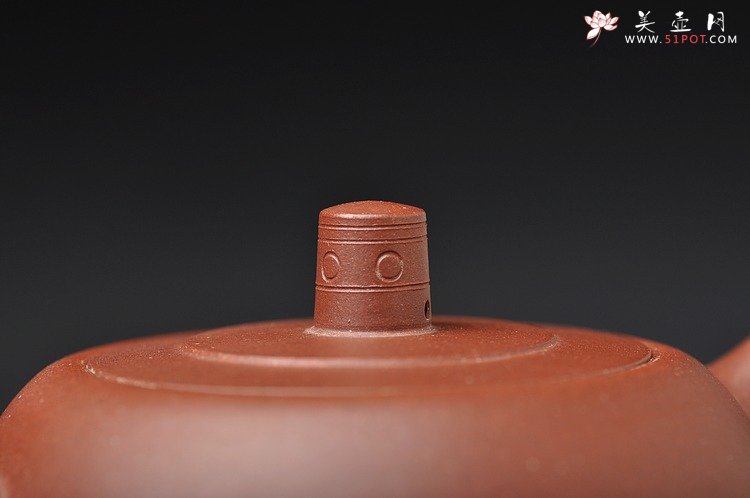 紫砂壶图片：全手剑流井栏 古拙老辣 - 美壶网
