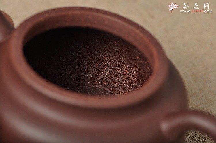 紫砂壶图片：全手剑流德中 小巧实用 - 美壶网