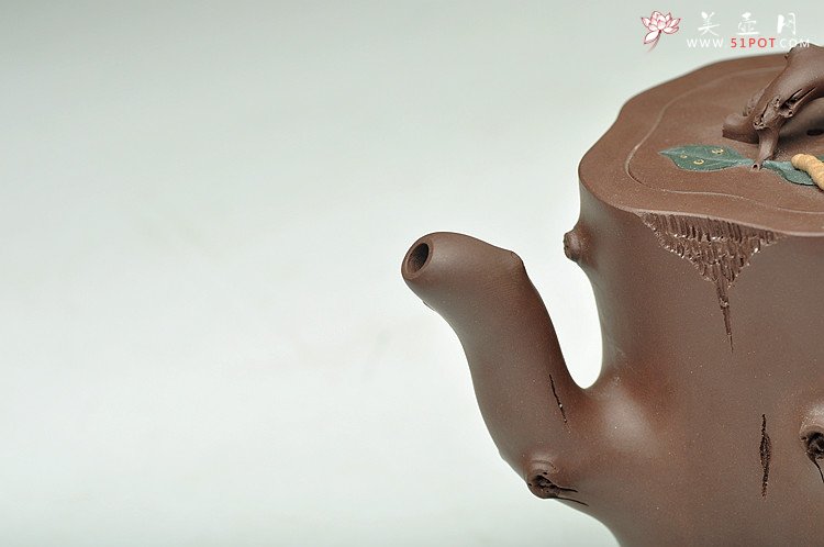 紫砂壶图片：崔巍健代表作 树桩精品  桑蚕壶 - 美壶网