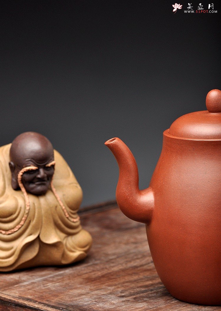 紫砂壶图片：敦厚古风 潘小东全手新作 君冠 耐品实用 - 美壶网