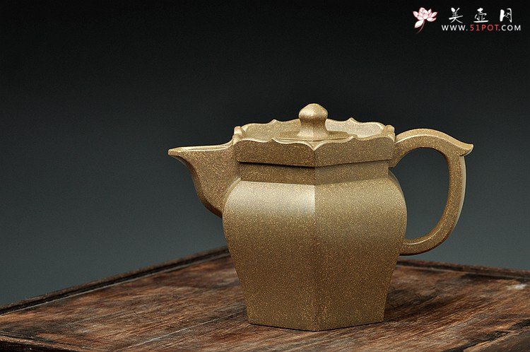 紫砂壶图片：庄严肃穆砂中佛 青灰段砂 老味具显 大僧帽 - 美壶网