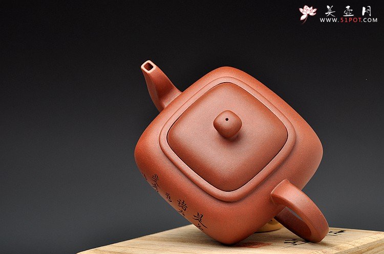紫砂壶图片：追慕鸣远 质朴大方 代表作  全手无垢 许国良装饰 - 美壶网