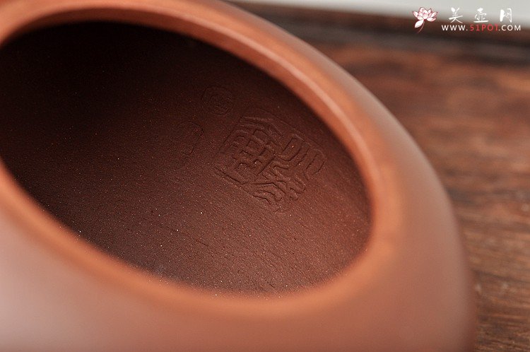 紫砂壶图片：潘小东全手新作 追慕古韵  明式腰线  - 美壶网