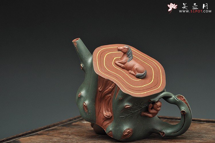 紫砂壶图片：恭贺新春 造型独特 构思巧妙  马上封侯 送礼自玩佳品~ - 美壶网