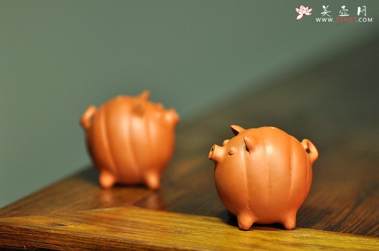 紫砂壶图片：全手工茶宠 文房水注~ 独角兽和短嘴小猪~ - 美壶网