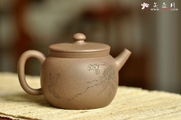 紫砂壶图片：和石装饰 万工经典之作 全手明香 实用精品 - 美壶网