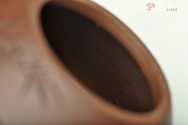 紫砂壶图片：骨肉均挺 进步明显 全手子冶石瓢 张听刚装饰 - 美壶网