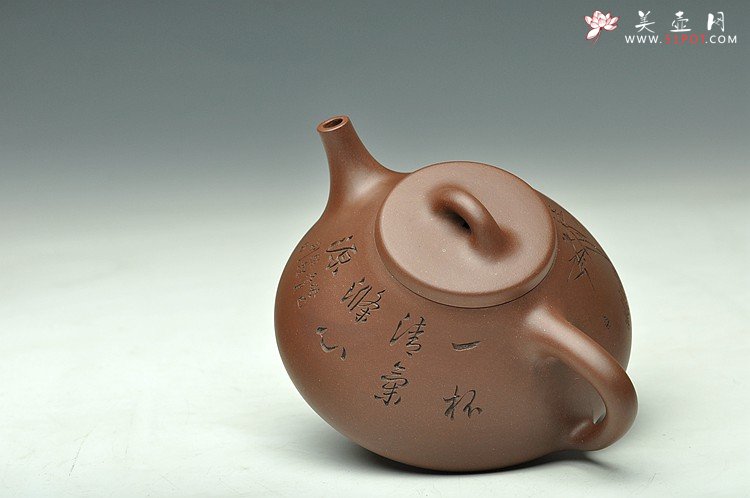 紫砂壶图片：骨肉均挺 进步明显 全手子冶石瓢 张听刚装饰 - 美壶网