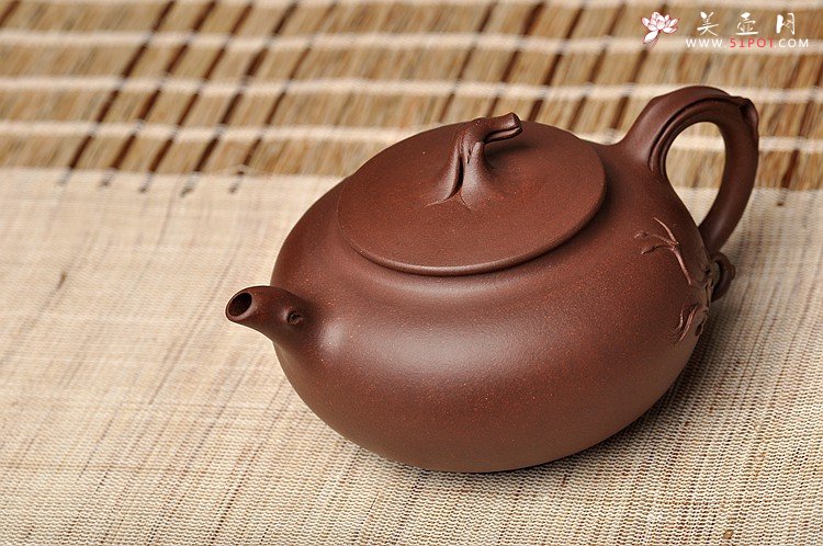 紫砂壶图片：线条流畅 韵味十足 简意花器 全手工花趣 - 美壶网