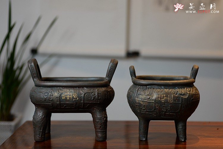 紫砂壶图片：气势雄壮 全手四方平安鼎 古朴 手工拓片证书 - 美壶网