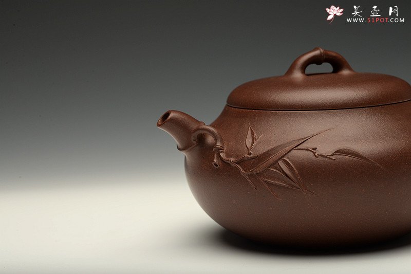 紫砂壶图片：油润底槽青 精品花货  丹竹 敦厚可人 大口实用 - 美壶网