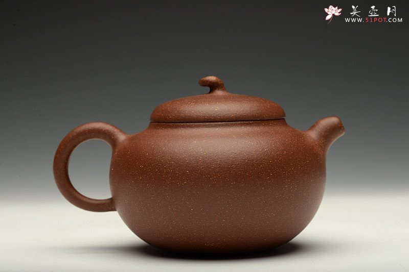 紫砂壶图片：薄胎雅品 天地小如瓜好事唯茗茶 全手一捺底玉瓜 优质降坡泥 - 美壶网
