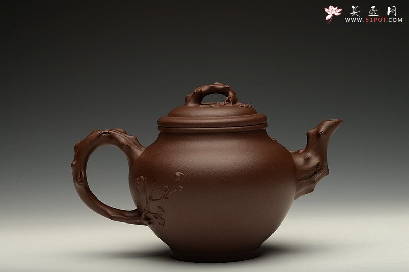 紫砂壶图片：经典传统 梅报春 气宇轩昂 贴叶精彩 - 美壶网