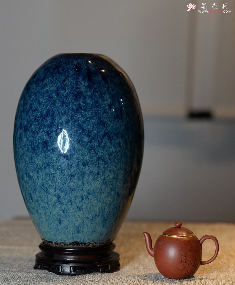 紫砂壶图片：葛明祥 清末宜兴钧陶之橄榄瓶 值得典藏之物~  请欣赏 - 美壶网