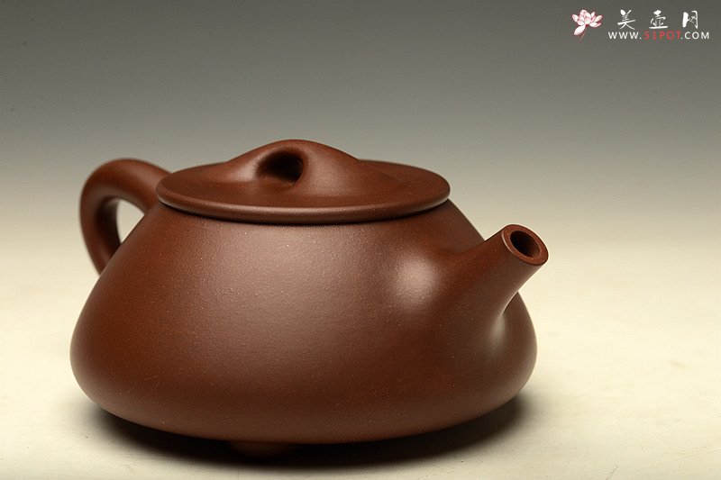 紫砂壶图片：鲍骧经典作品   全手石瓢 舒展大气耐品 - 美壶网