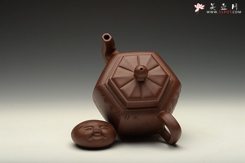 紫砂壶图片：助工袁德波装饰 通景山水  锦上添花 全手步步高登 - 美壶网