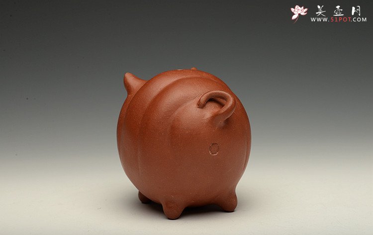 紫砂壶图片：施奇华老艺人全手茶宠锦集 文房茶宠水注之福猪 - 美壶网