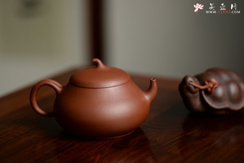 紫砂壶图片：张悦原创文人壶 感悟慢生活~ 全手遐逸壶 精品底槽青 - 美壶网