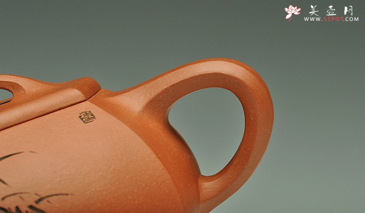 紫砂壶图片：线条流畅 挺拔有力  六方石瓢  实用佳品 - 美壶网