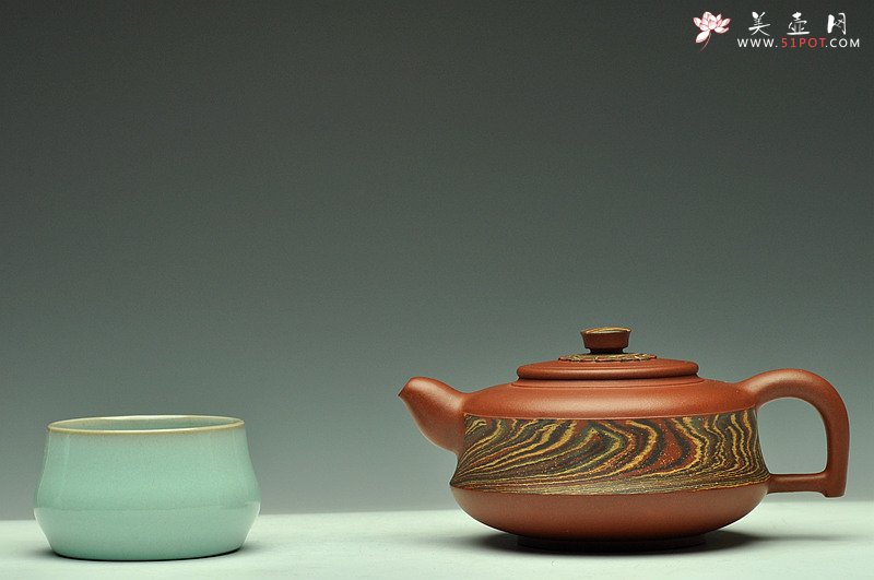 紫砂壶图片：国工闵祥君作品 习习清风引碧云 通透绞泥 全手碧云 古韵十足 - 美壶网