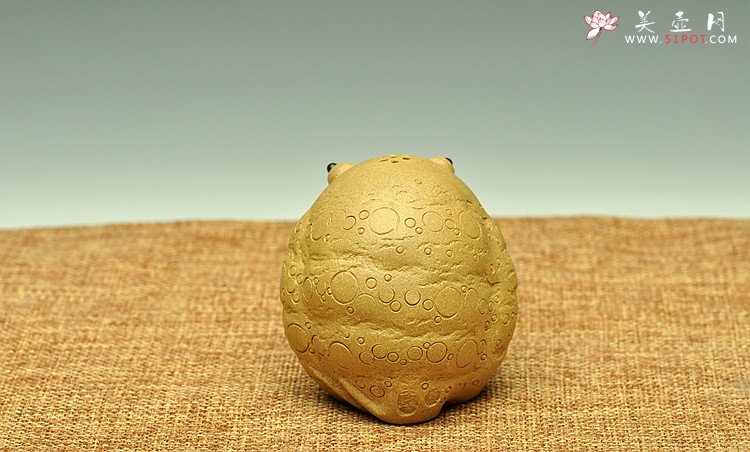 紫砂壶图片：全手茶宠 文房水注 年年有余   - 美壶网