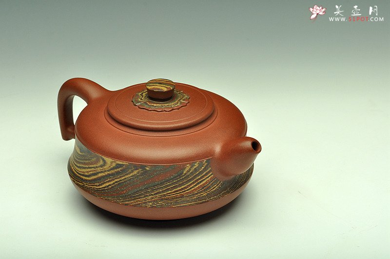 紫砂壶图片：国工闵祥君作品 习习清风引碧云 通透绞泥 全手碧云 古韵十足 - 美壶网