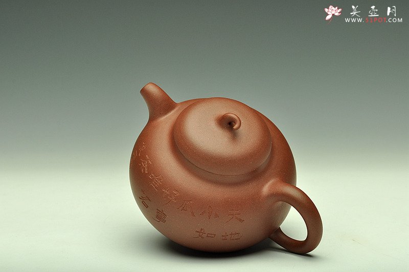 紫砂壶图片：家藏老紫泥 极易泡养~ 敦厚可人  全手茄段 - 美壶网