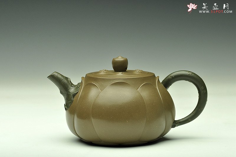 紫砂壶图片：原创作品孙伟强张新亚合作 灵秀之作 大气清美 宝莲 - 美壶网
