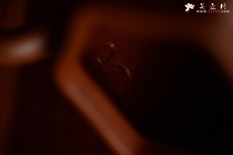 紫砂壶图片：许学军老师新品 气度不凡 全手六角莲子 - 美壶网