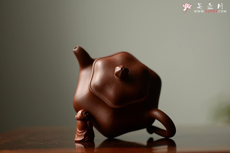 紫砂壶图片：许学军老师新品 气度不凡 全手六角莲子 - 美壶网