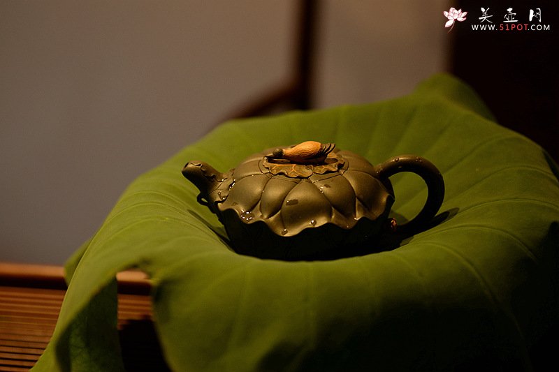 紫砂壶图片：习习清风 莲莲动情o(∩_∩)o  荷叶清风 孙伟强张新亚原创新品 夏雨荷 - 美壶网
