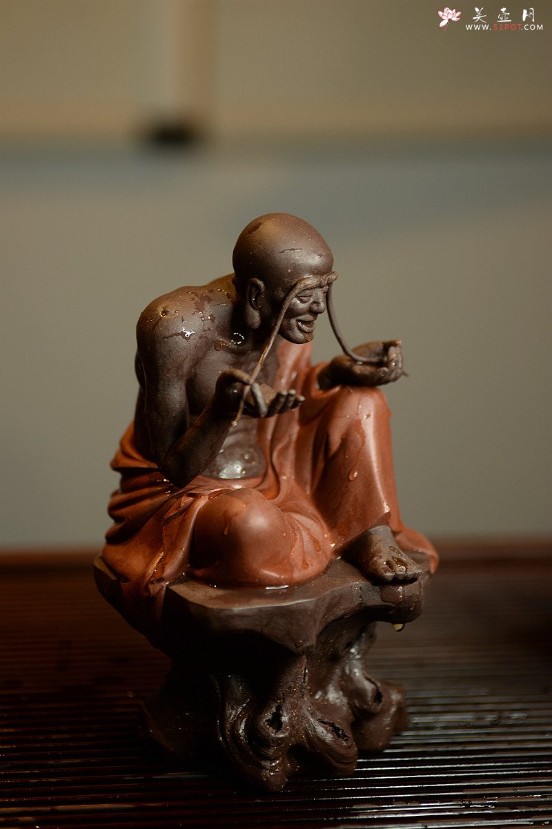 紫砂壶图片：历时两年创作~王健扛鼎之作十八罗汉之持杖罗汉和长眉罗汉~ - 美壶网