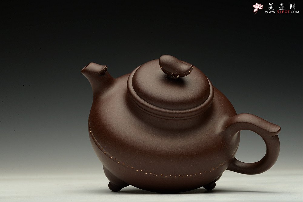 紫砂壶图片：于洪霞新作 造型新颖  全手凤鸣 寓意吉祥 - 美壶网