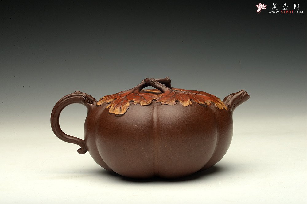 紫砂壶图片：花货奇才-顾正芳 惊艳力作 全手筋囊薄胎花货 夏日南瓜  - 美壶网