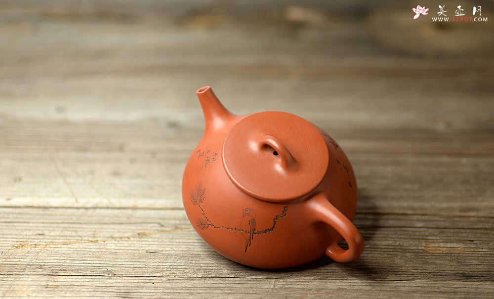 紫砂壶图片：优质小红泥 文气全手石瓢 骨肉均挺之精品 - 美壶网