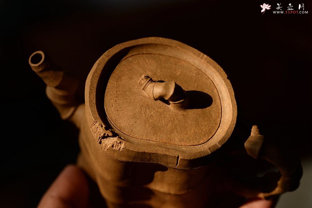 紫砂壶图片：林秀明原创 道法自然 释以人文 全手清逸系列~ - 美壶网